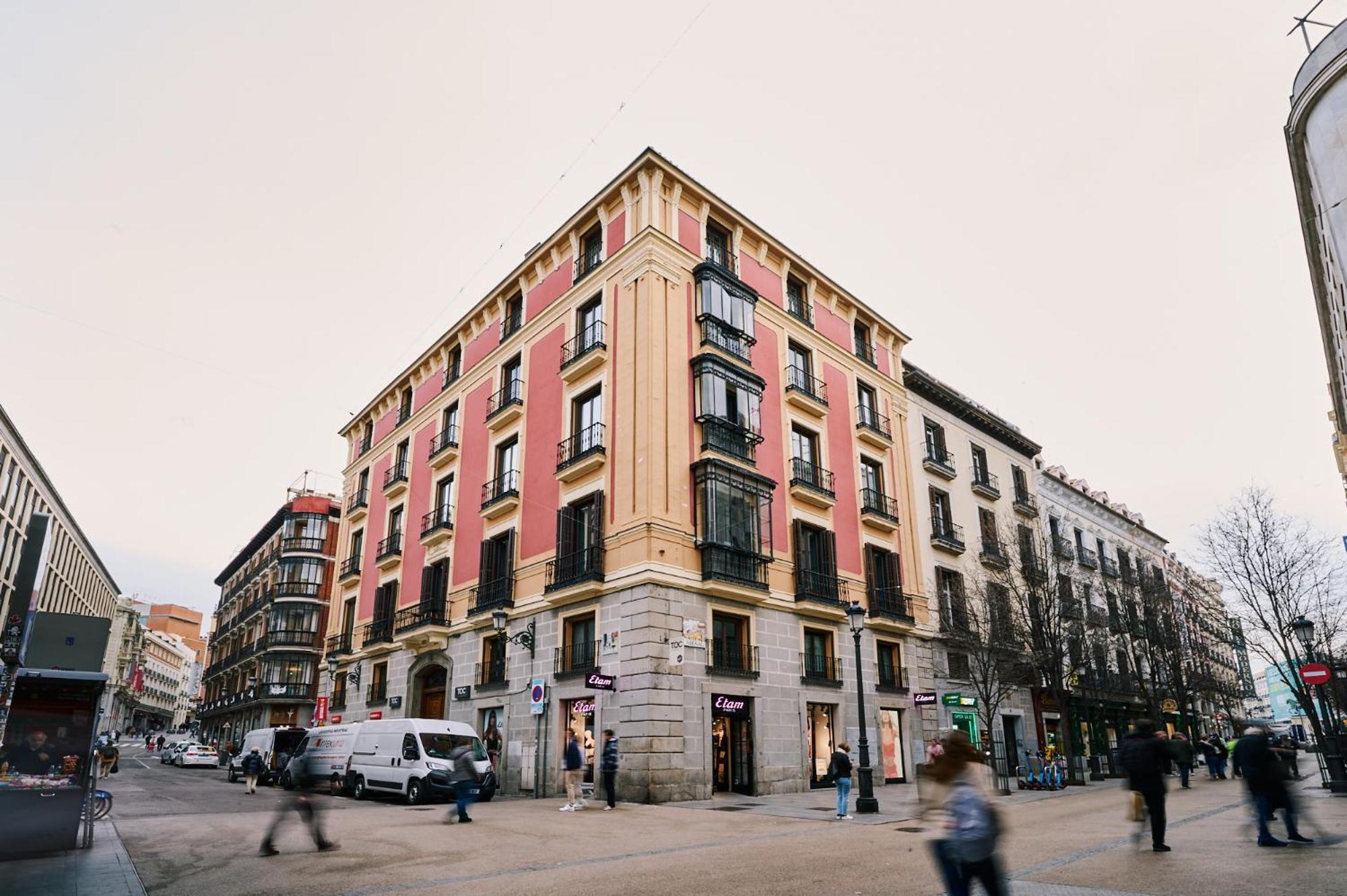 Toc Hostel Madrid Exterior foto